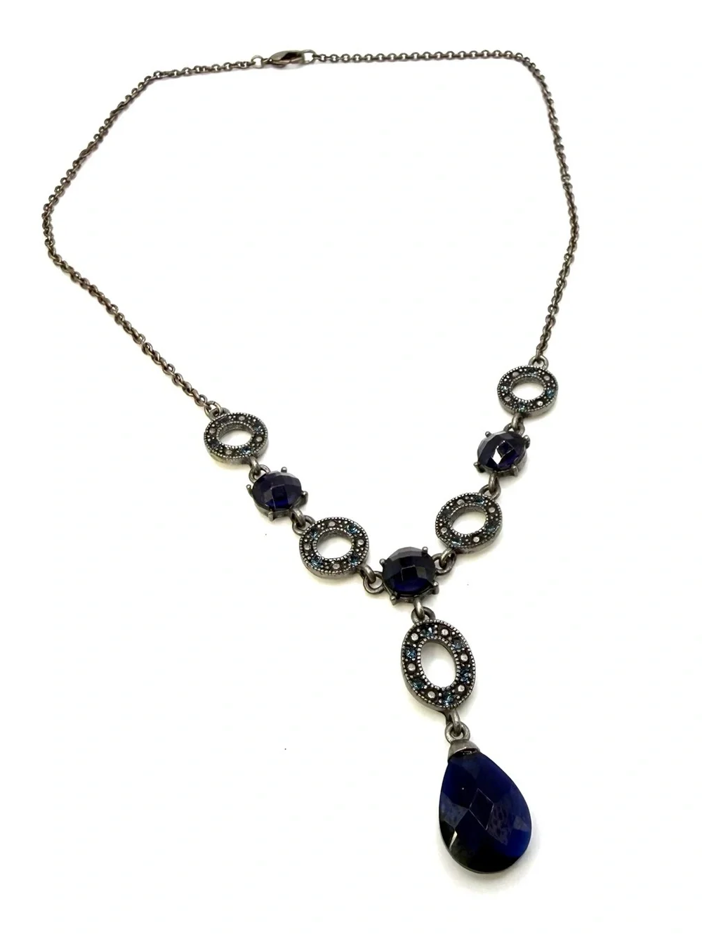 Nina Ricci for Avon Blue Crystal Teardrop Pendant Necklace 17.25”